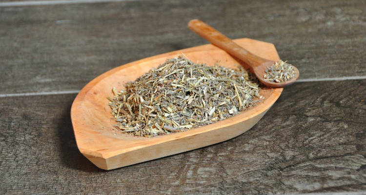 Veja: 5 Benefícios do Chá de Losna – Para Que Serve e Contraindicações
